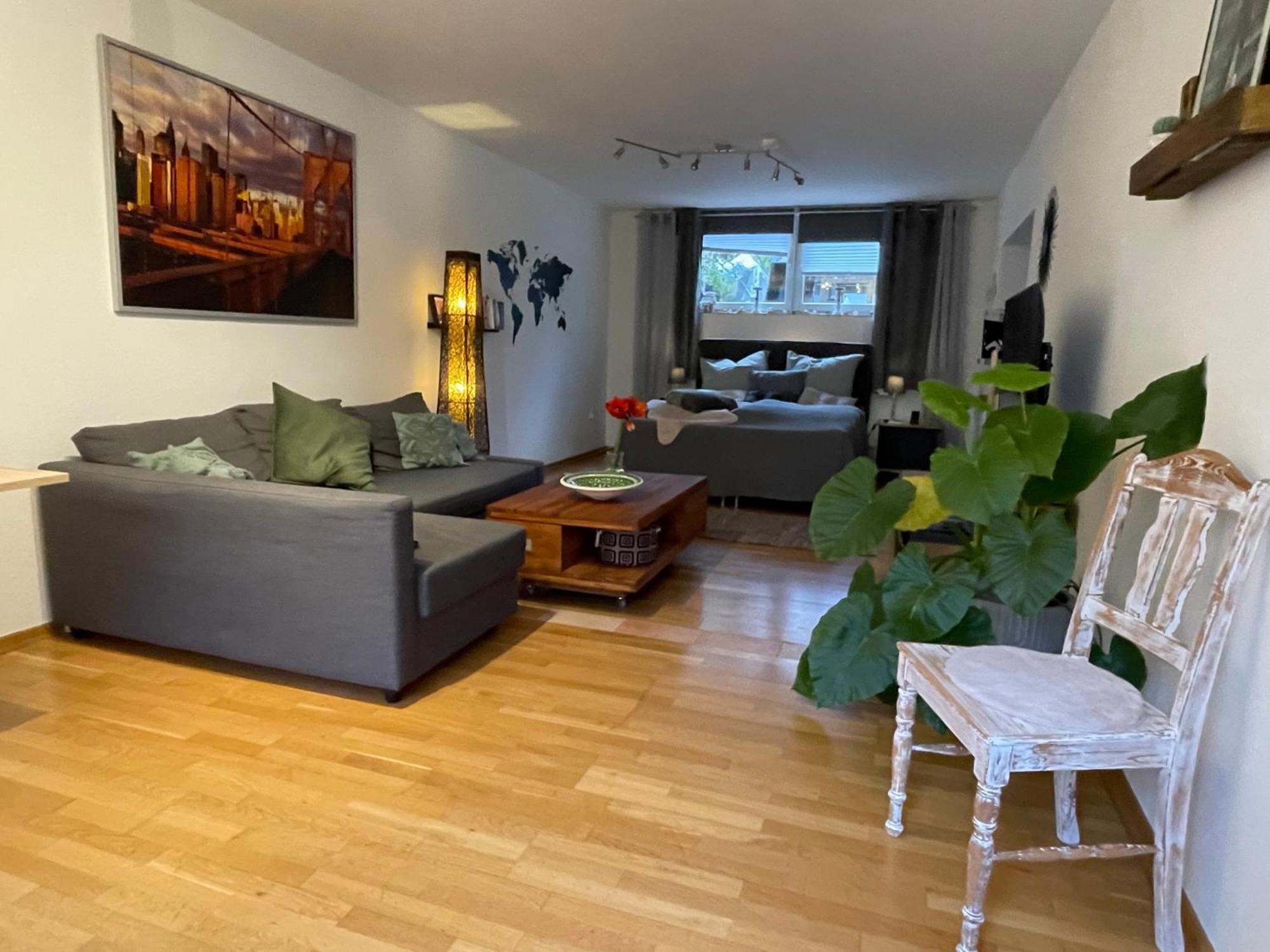 Modernes Appartement Im Gruenen - Stilvoll Und Komfortabel Cologne Exterior photo