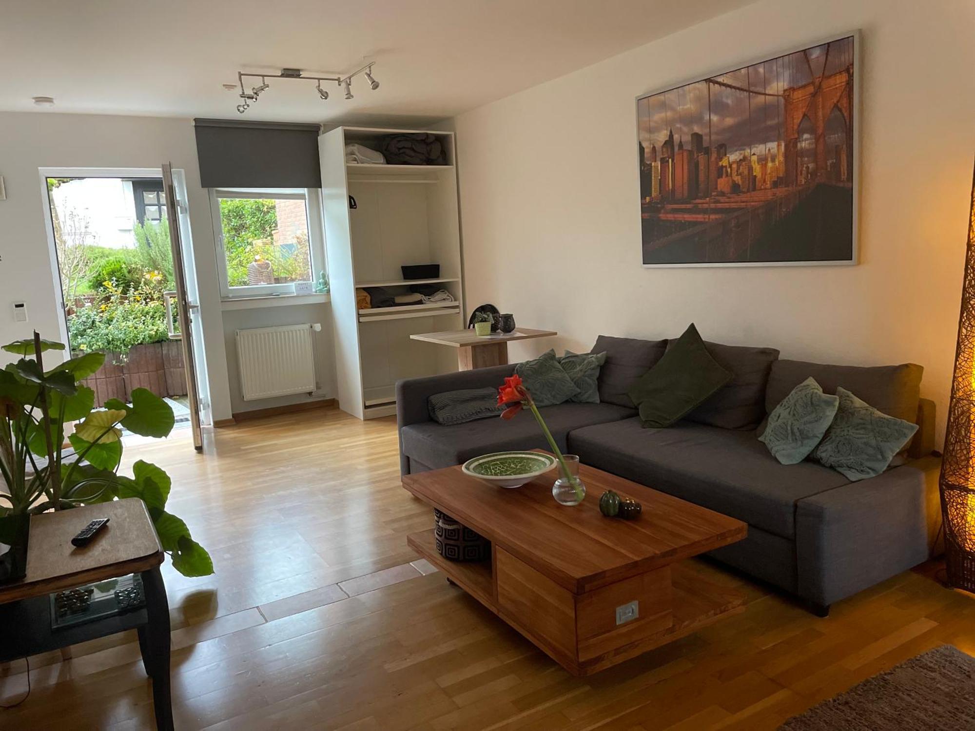 Modernes Appartement Im Gruenen - Stilvoll Und Komfortabel Cologne Exterior photo